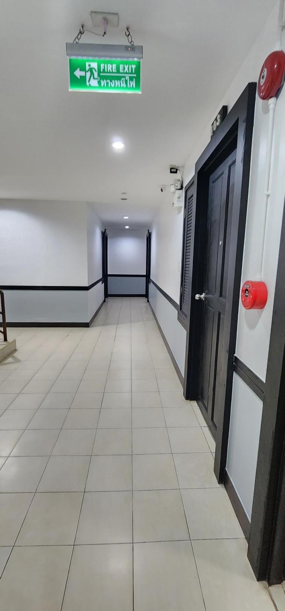 Eden Park Hotel Patong Exterior photo